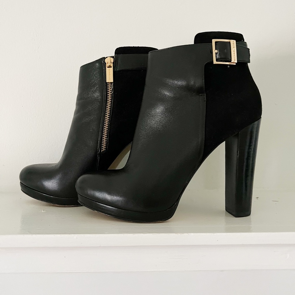 Michael Kors black platform boot. Size 9.